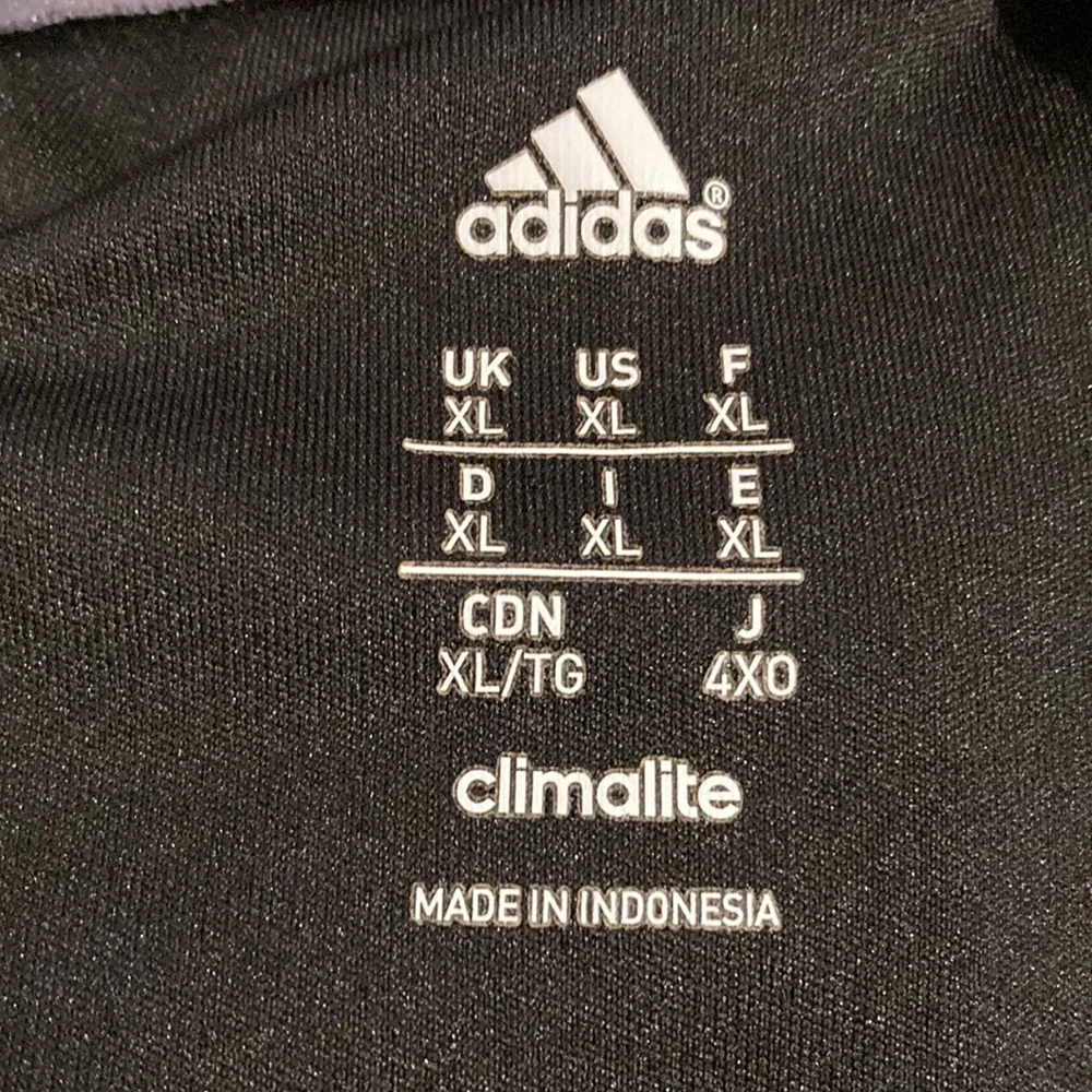 Adidas Mens XL‎ Shirt